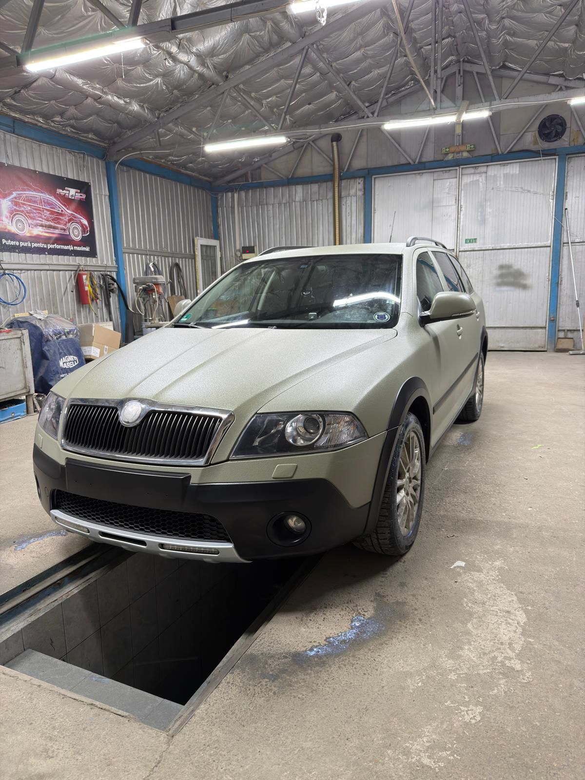 WhatsApp Image 2025-12-12 at 09.31.16 (1)